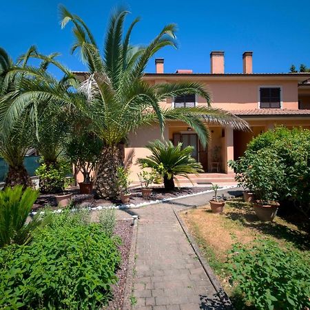 Villa Alida Casa Vacanze Foligno Buitenkant foto