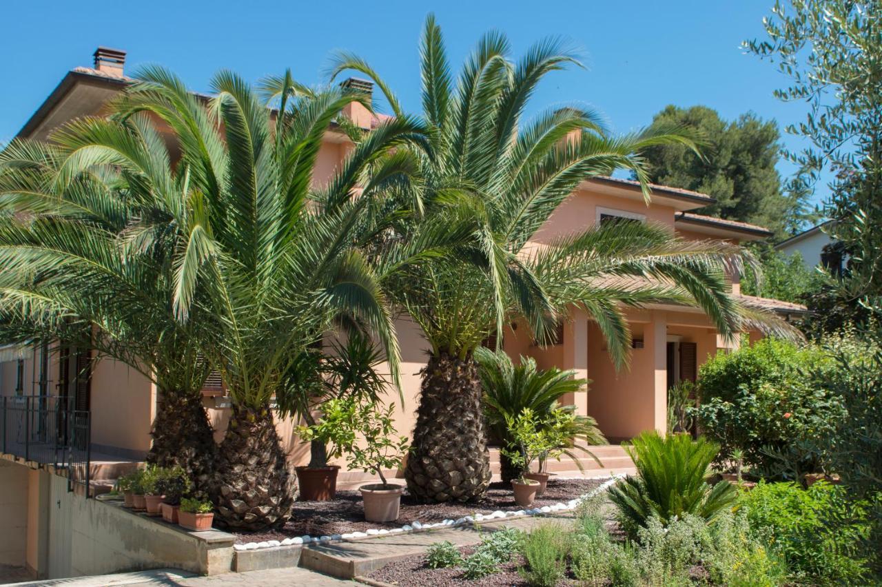 Villa Alida Casa Vacanze Foligno Buitenkant foto