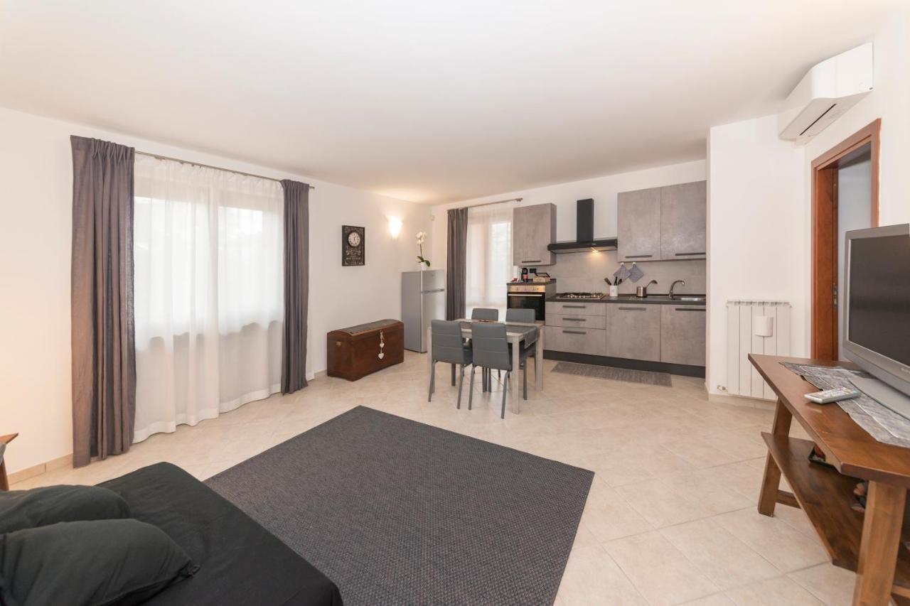 Villa Alida Casa Vacanze Foligno Buitenkant foto